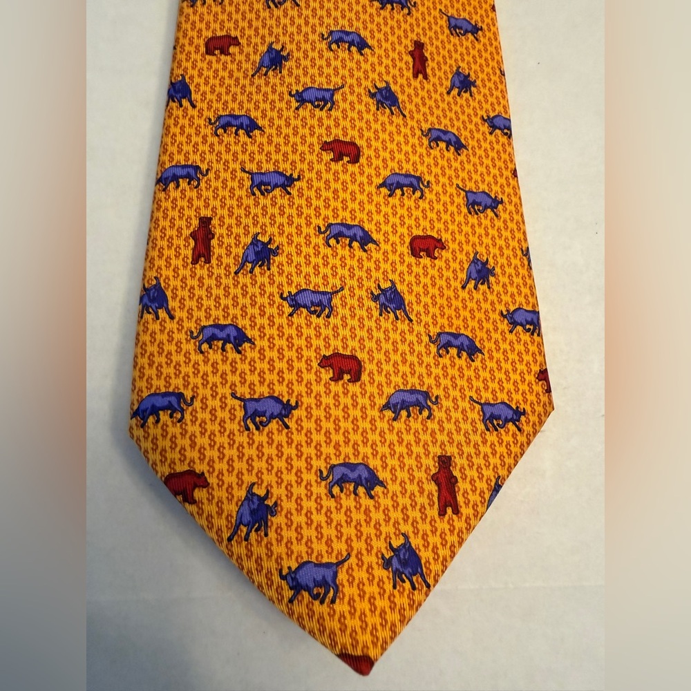 Robert Talbott 100% Silk Tie Bears Bulls Print Gold Blue Red Made In USA
